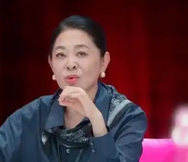 倪萍直言“董璇或许不该结婚”：她在处理孩子和新婚丈夫关系上不够智慧！