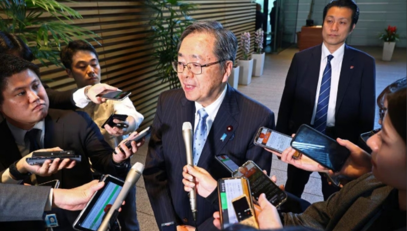 日本要人访华传递信息











突发！日本公明党老大齐藤铁夫秘密访华