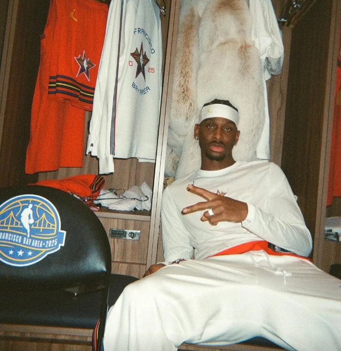 压力有必要消耗更多精力在防守上么
这几场肉眼可见的松散，连板都不想抢了，198的