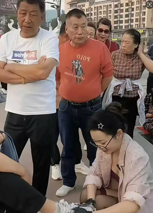 都道生意维艰，瞧人家低成本高盈利