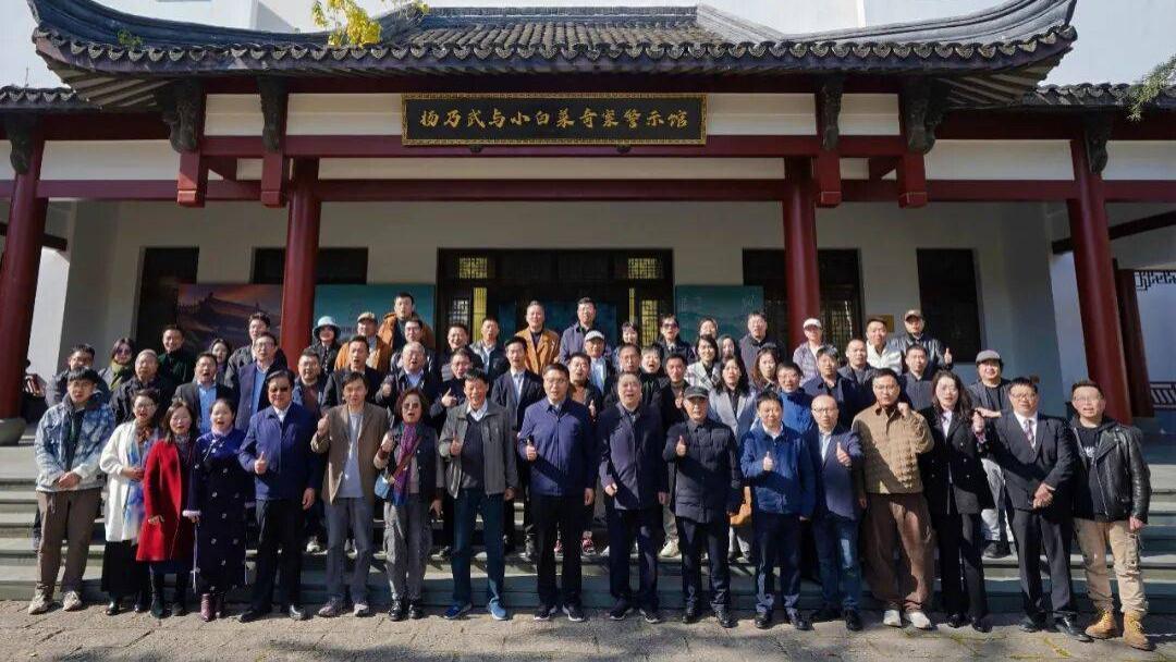 河南大学浙江校友会美院分会暨两宋艺术院成立、风雅·宋艺展启幕