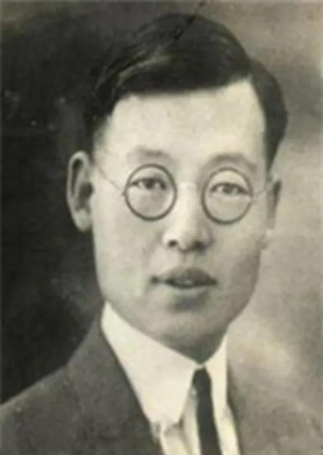 张倬甫（1898—1937）一位在抗日战争中英勇献身的爱国工程师和教育家。他以其