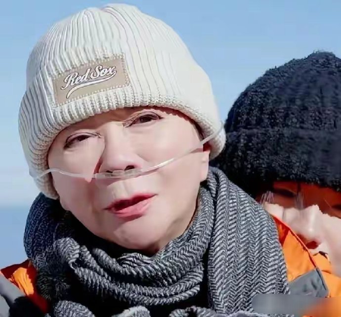 64岁身价千万的蔡明如今现状，给中年女人提了个醒 ​​​