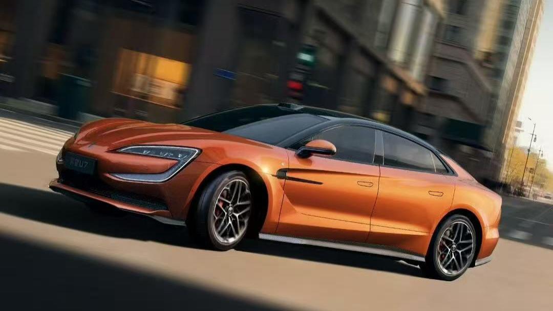 新款仰望U7首搭第二代刀片电池，开启纯电旗舰新时代