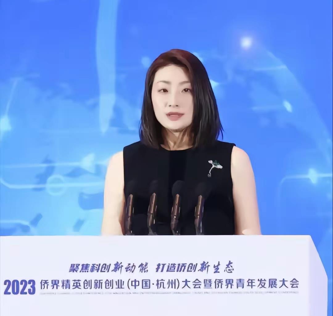 发现了吗？宗馥莉真的很聪明！
她懂得利用舆论。
18亿美金要真判给私生子，就会让