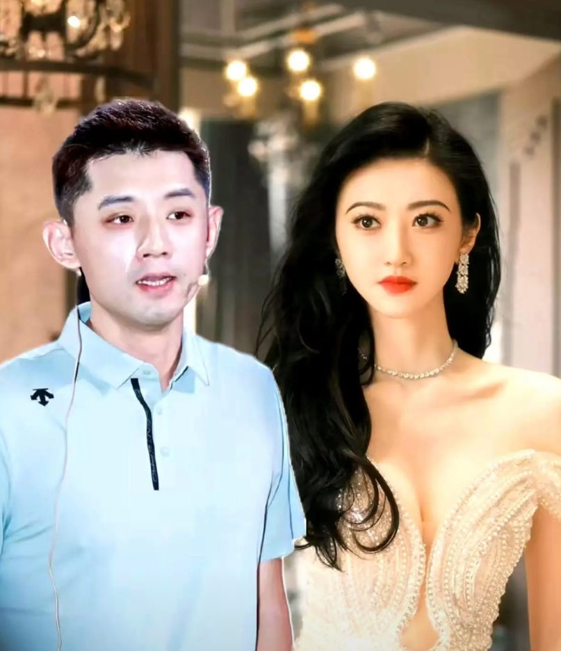现在最郁闷的就是景甜了，她怎么也没想到，两人已分手多年，张继科事业一火，又把她拉