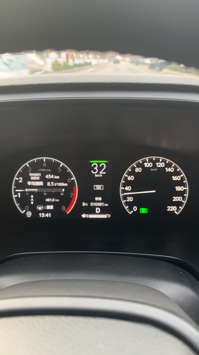 怎么调整里程
车友们麻烦问下为什么里程a只显示总里程的后三位？怎么才能全部显示？