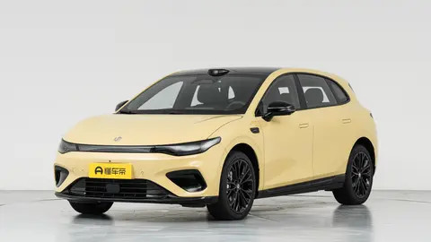 11万级闭眼入的后驱轿跑？零跑Lafa5 2026款 515 Max 导购全解析