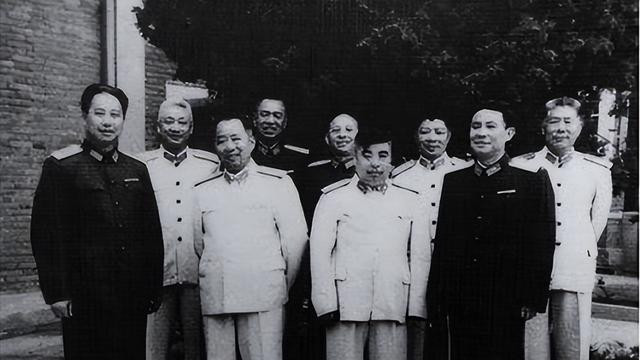 他是四野歼敌最多的军长，开国上将，曾为毛主席办过一件感人的事