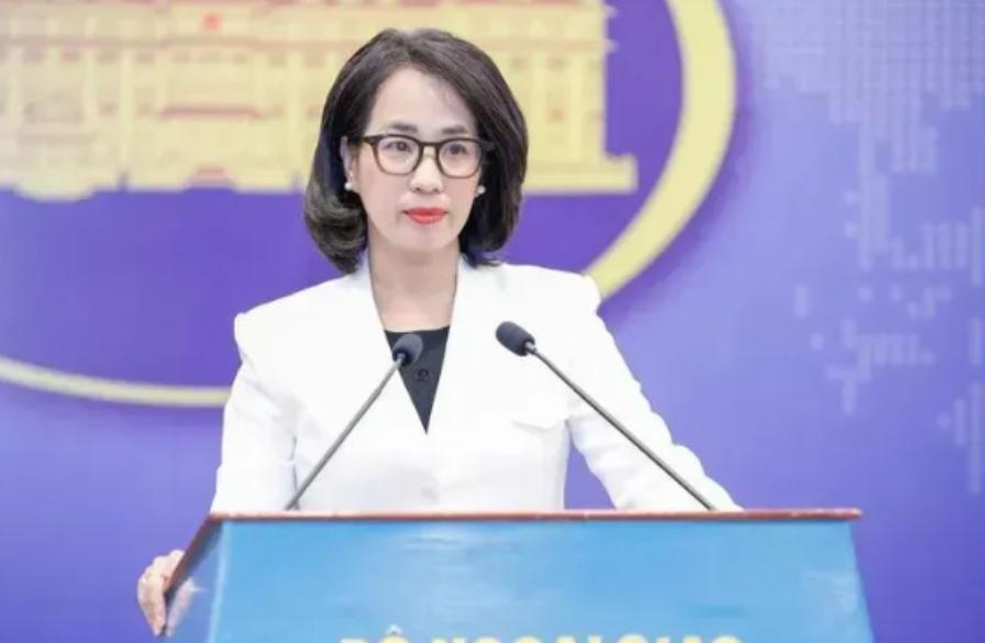 越南先出手了！越南警告泰国和柬埔寨，立刻进行和谈。
越南、泰国和柬埔寨都是东盟的