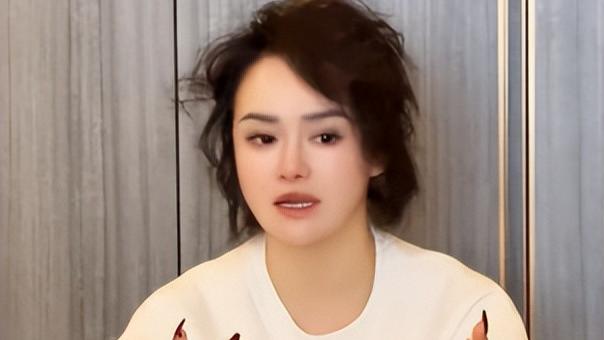 冉莹颖首谈老公创业失败，谈得最多是如何还钱，称互相少了关心
