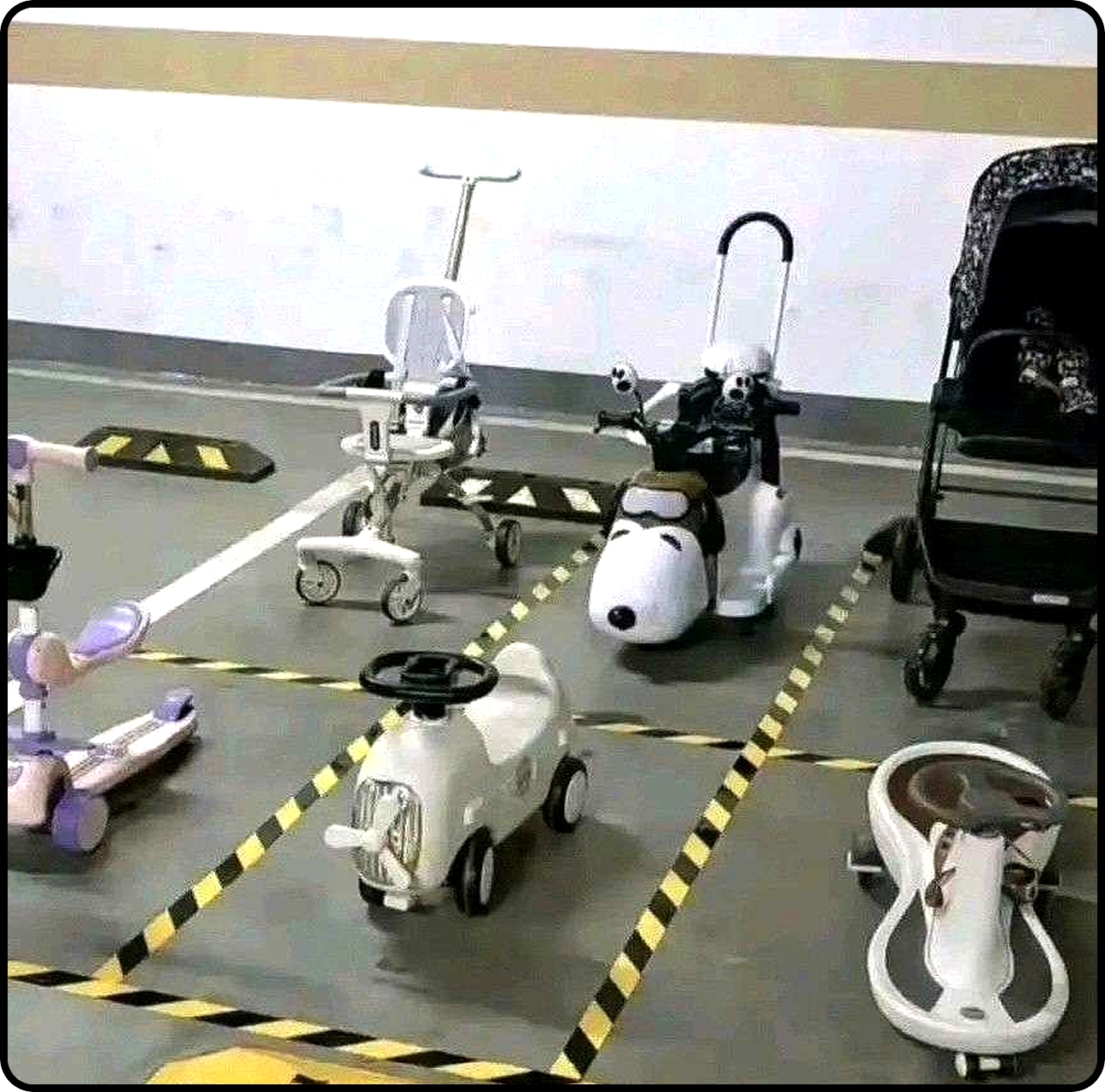 邻居买的车位不放车，我能不能投诉他…