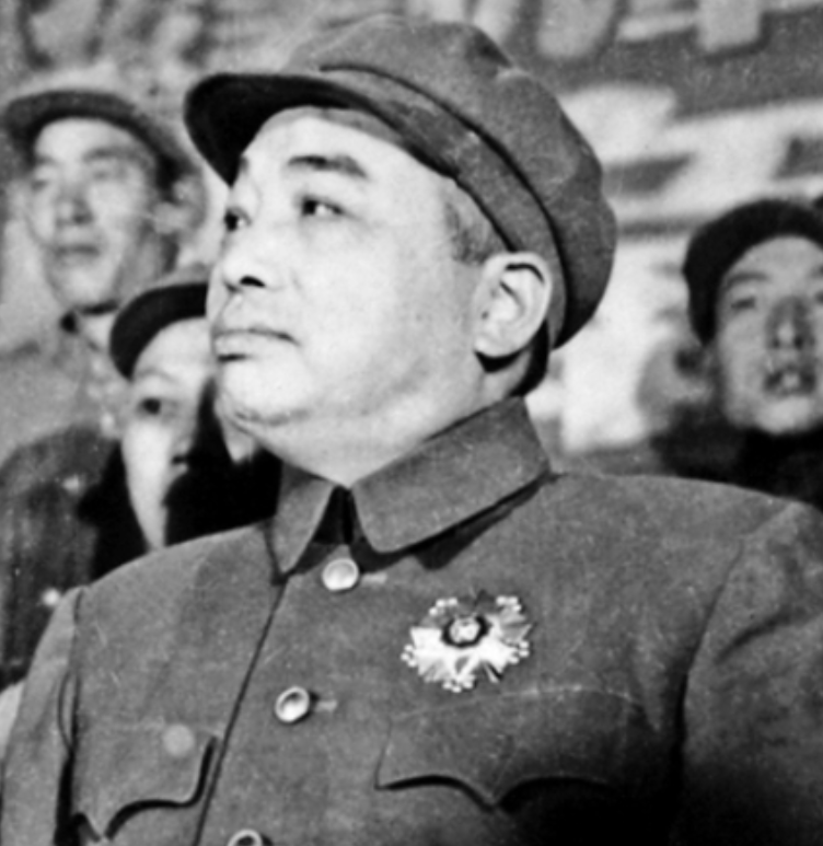 彭德怀说：“我打了一辈子仗，从来没有害怕过，但当我们打过三八线，一直打到三七线时