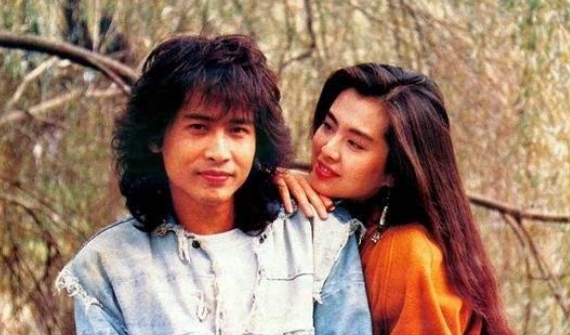 1987年，一个叫方美芳的女人，生下了齐秦的儿子，当这个孩子长到14岁大时，成为