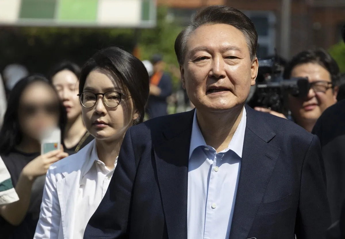 尹锡悦夫妇特检法案国会通过











---










