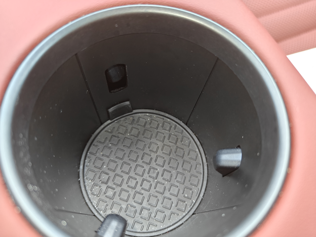 阿维塔 06 质量真的撇！！！
本来我以为我不会遇到这个问题，结果还是遭了！这么