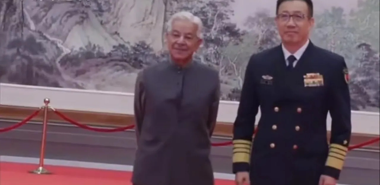 印度防长拒签字，上合会议真尴尬











印度防长在青岛上合防长会议