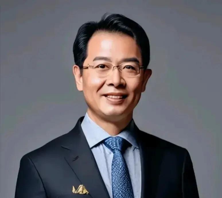 目前社会的十种人：
 3、奋进者拼搏实干，一心想着通过努力工作改变生活，为梦想全