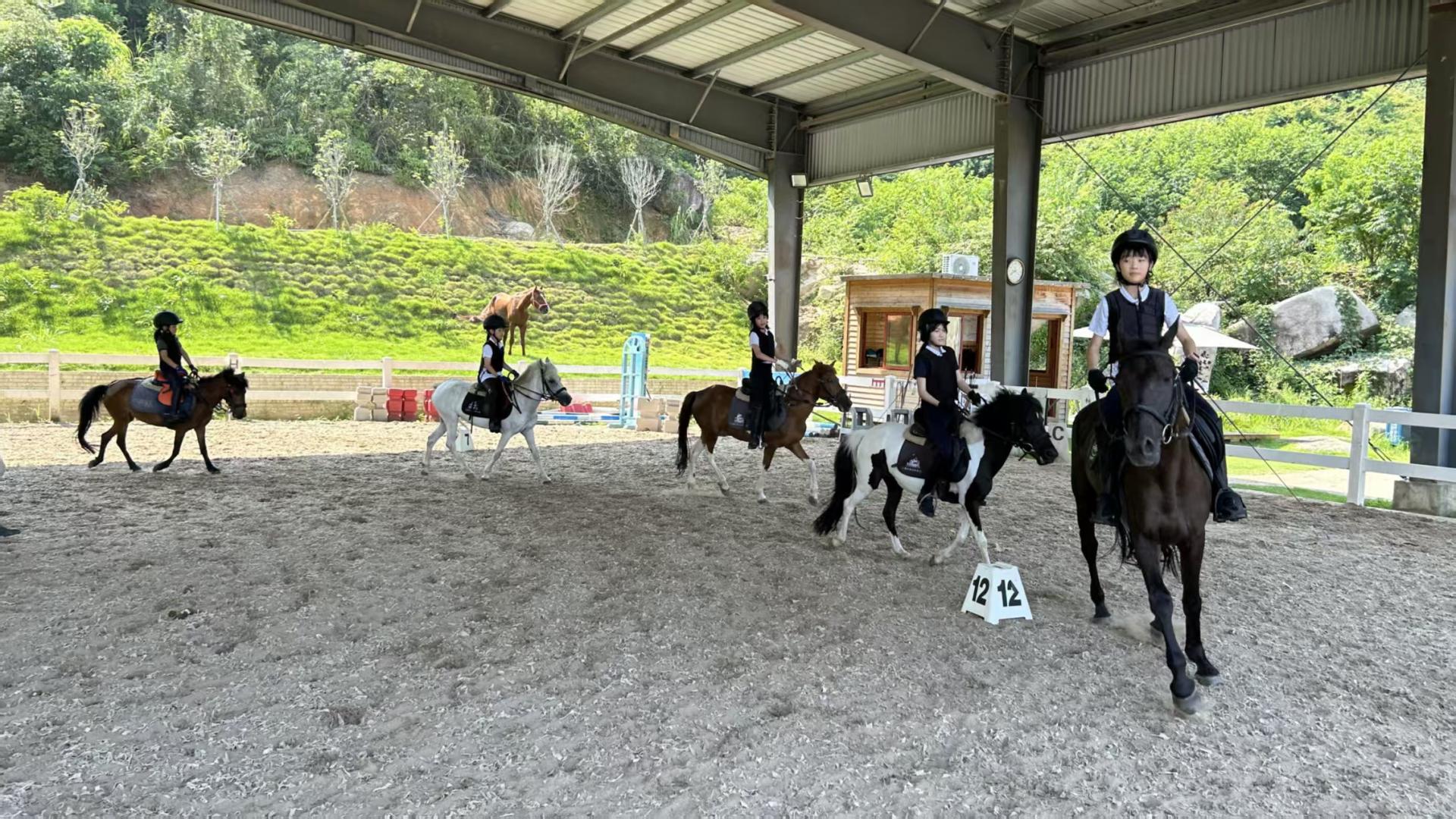 速藏！厦门1h遛娃神地，长泰骑马住别墅人均500+，翠溪山庄亲测不踩雷