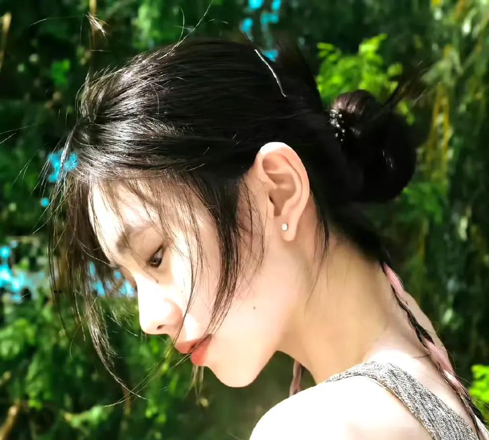 #第一次直观看见章子怡刘浩存有多像，难道长成这样的演技都很好？[爱慕]
家人们，