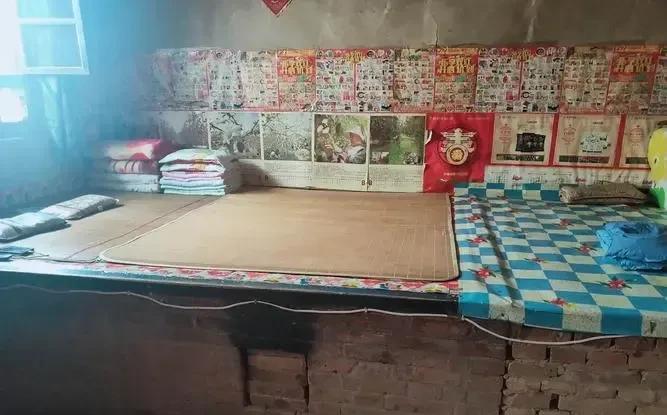 从裁判文书网2024年发布的消息得知，64岁的男子是个单身汉，小学毕业没有文凭。