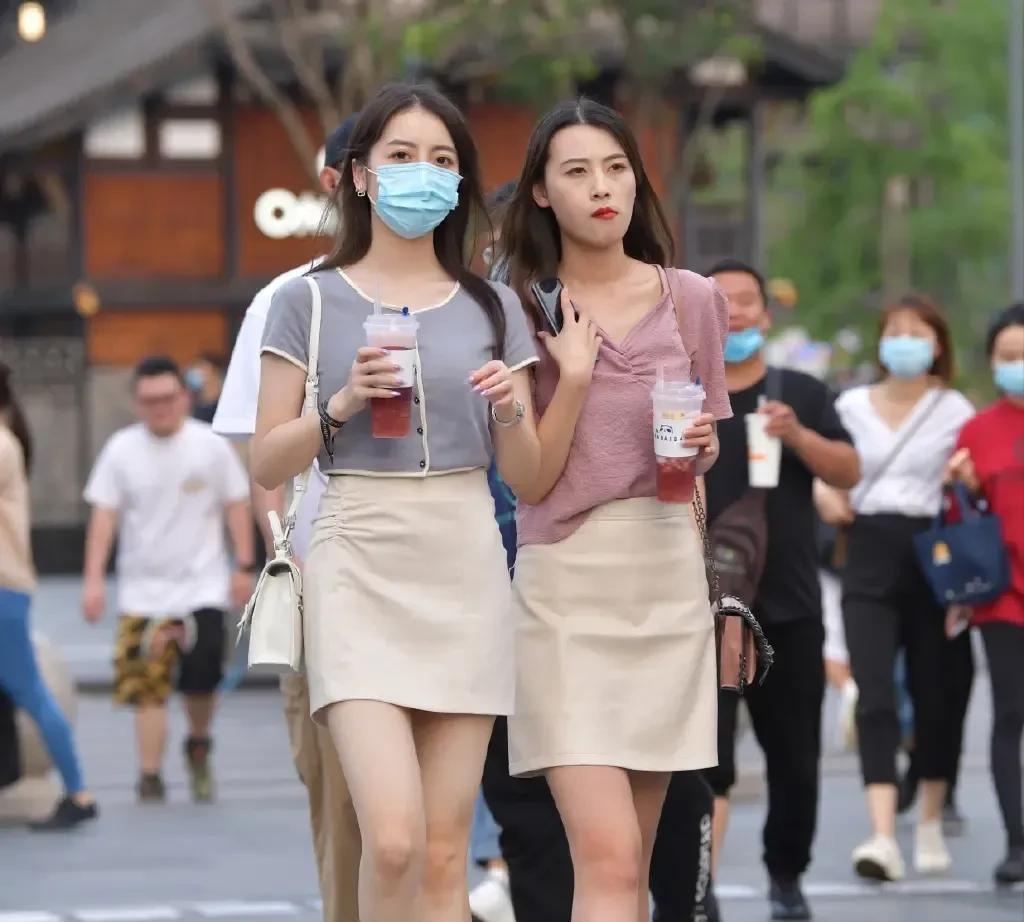 #万能情感指南#
        四季随笔之七
                