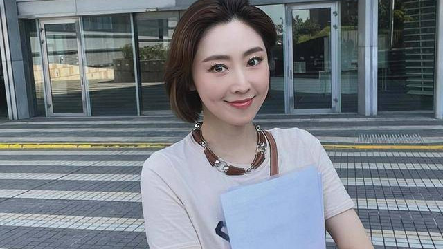 50岁香港知名女星宣布即将结婚，忙于事业没有时间筹备婚礼