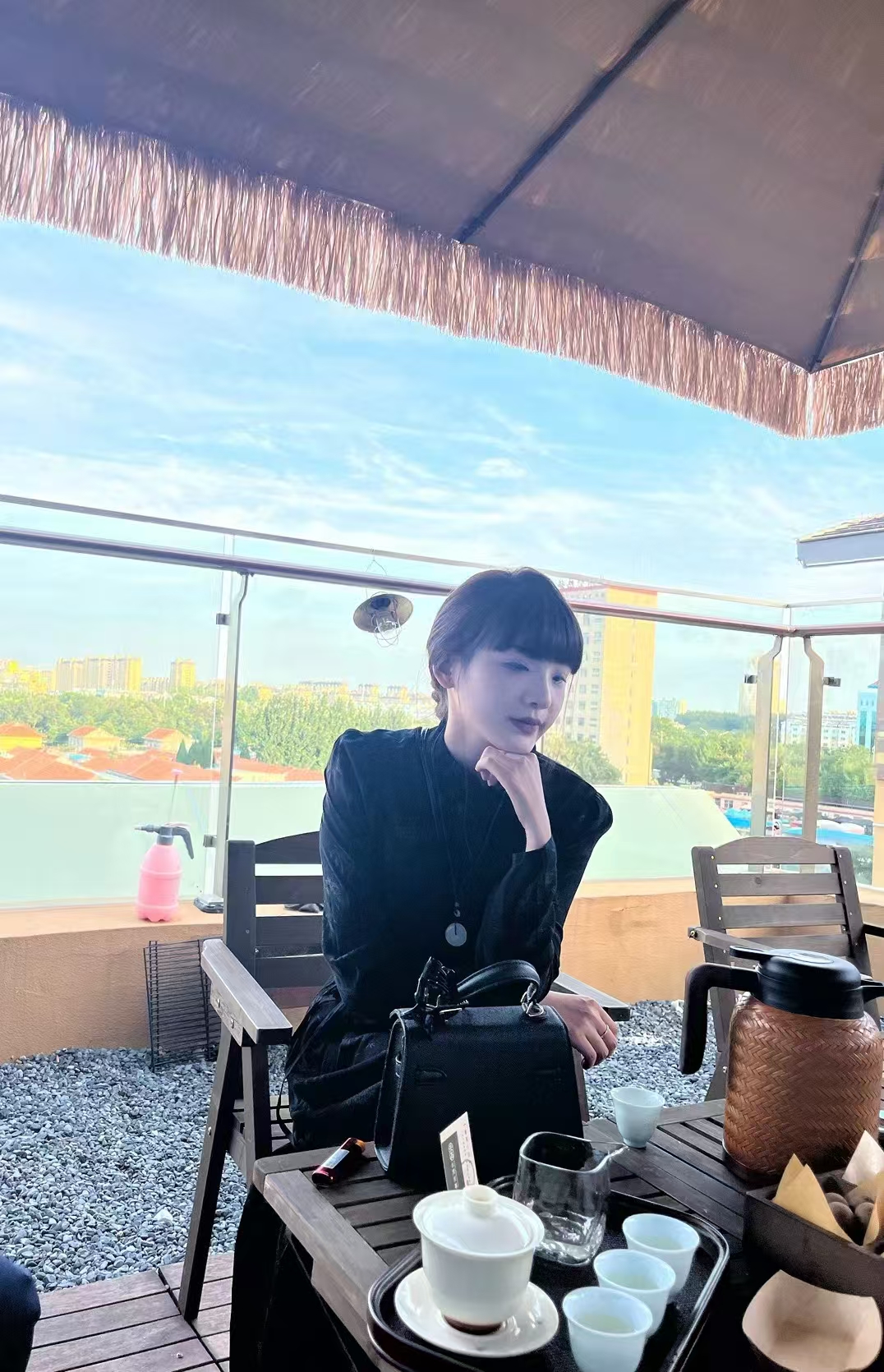 我有好多浪漫想在你身上施展。
