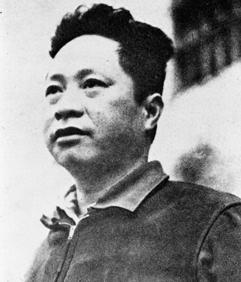 解放后，叶剑英得知叶挺前妻消息，立即下发专文：给予优厚照顾
“秘书同志，周田那位