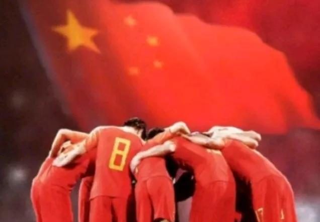 国足的世预赛这个小组所有对手实力差距其实相当接近的！按照真正实力排行来看的话，（