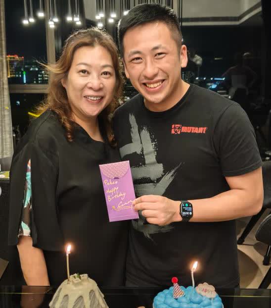 洗米华的儿子Pakco !29岁生日
今日Heidi为庆祝儿子29岁儿子生日，