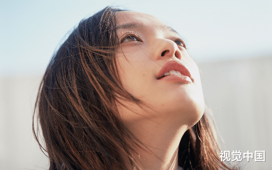 哥哥的女友要高价彩礼，爸妈要我卖肾换取彩礼钱，我该怎么办？