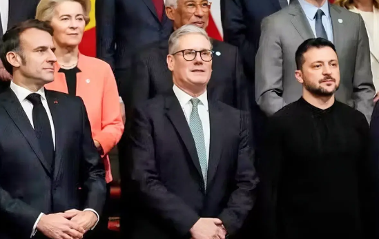 实在是太打脸了！俄罗斯国际问题专家科瓦廖夫对外宣称，尽管英国拥有核武器，然而从数