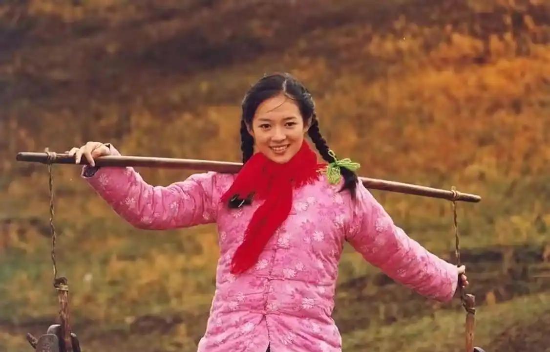 章子怡：骨相里藏着镜头密码，素颜暗沉也挡不住的上镜感
国际影后章子怡的镜头魔力，