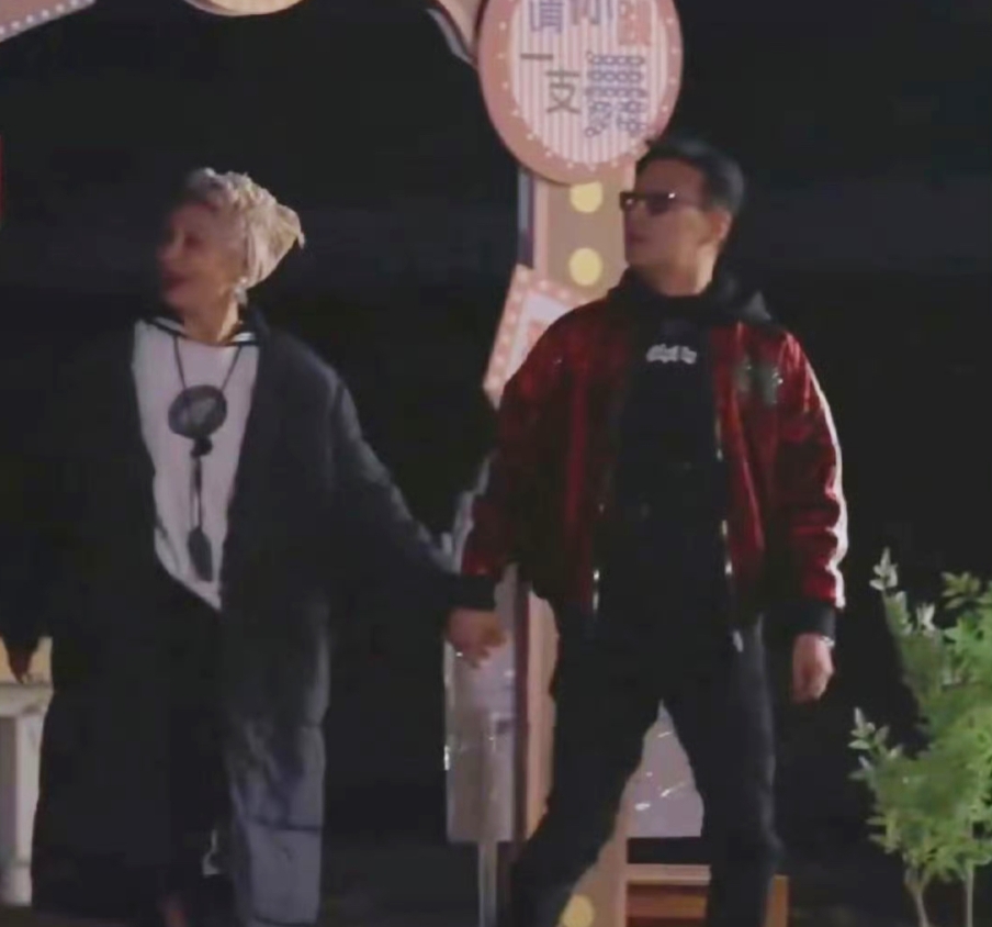 汪峰太狠了，是一点面子也不给章子怡留啊

章子怡恐怕做梦也想不到，当年汪峰用无人