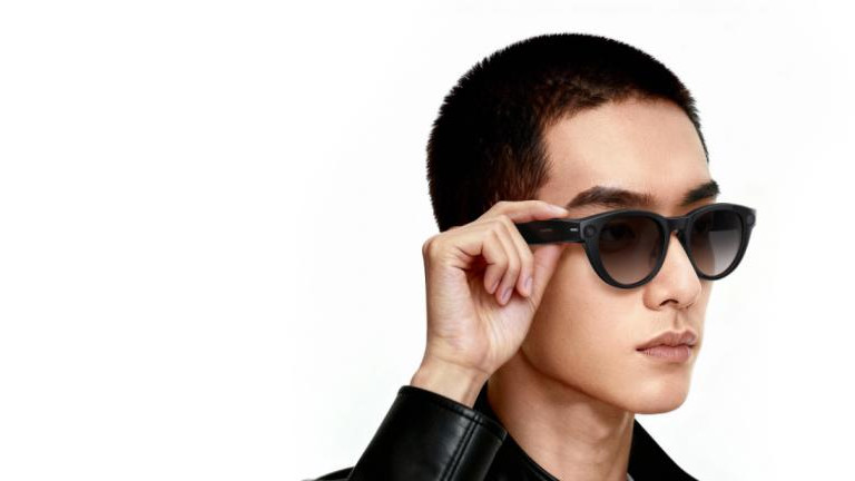 Siri画饼，小度上菜