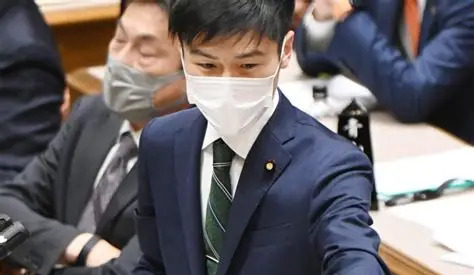议员怒怼首相，731真相再曝光











震惊！日本首相竟然想赖掉7