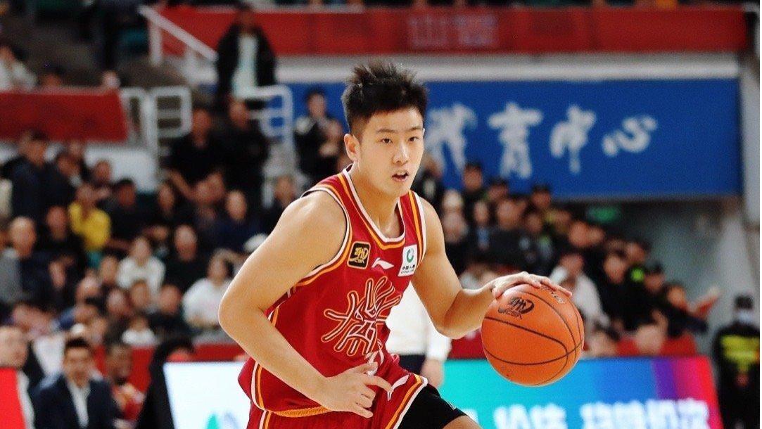 浙江广厦险胜山西汾酒，锁定常规赛第一