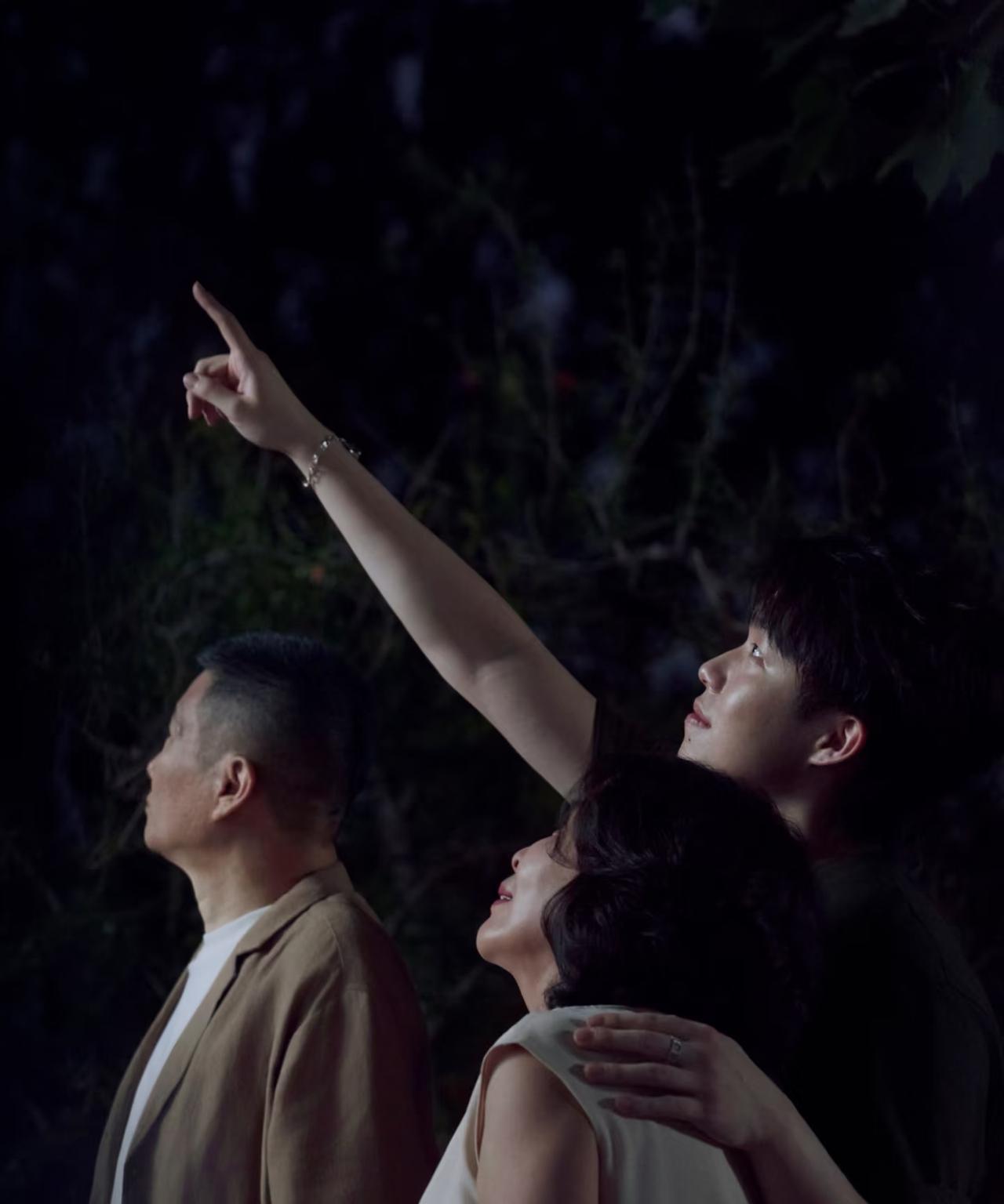 这个国庆节我们为了一群中国乒乓年轻人自豪，我们为一位非常有担当的年轻人骄傲，我们