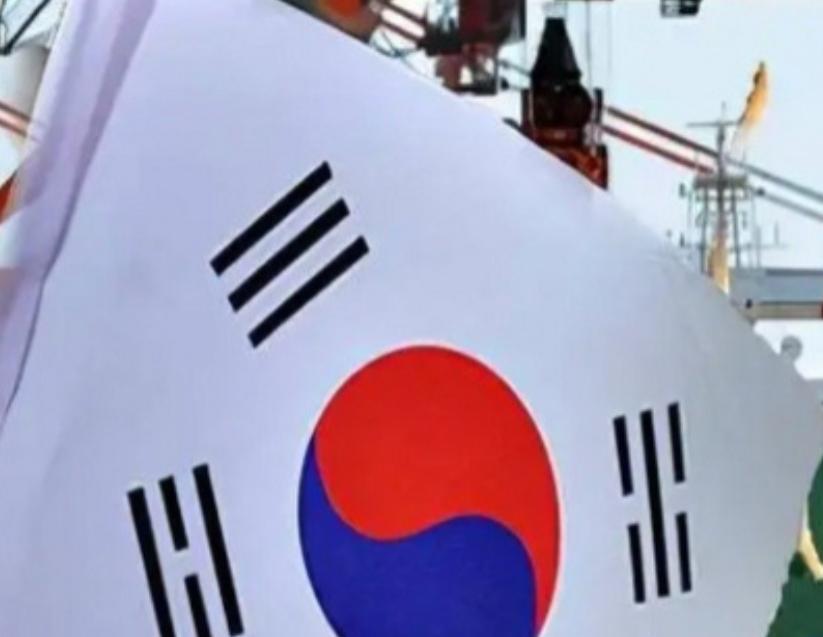[兔子]不敢报复美国，韩国拿中俄“开刀”，宣布了一道制裁令！韩国突然对中俄动手了