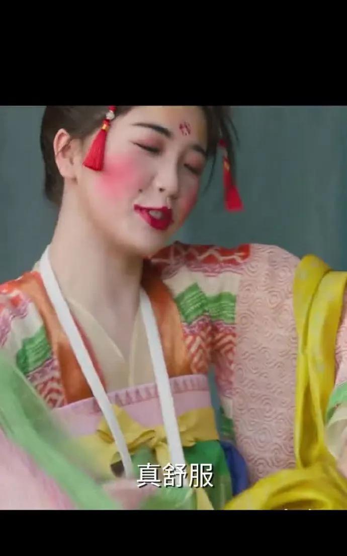 何老师这一声cue也太懂了吧！和管妹一样，都在狠狠想念小兰花呀～是谁的DNA又动