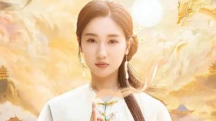 最新短剧《掌中万物》：62 集奇幻短剧，伏笔与道具里藏着的情感密码