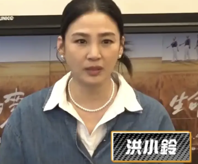 洪小铃产后露面，自曝“塞奶”惨状，忆父亲去世泣不成声