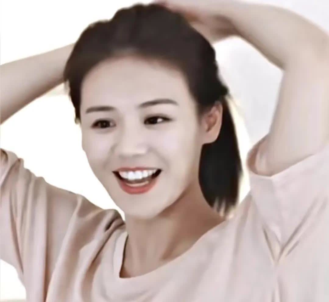 终于知道，
马思纯的资源为什么那么好了，不是因为她长得好看，也不是因为她演技好