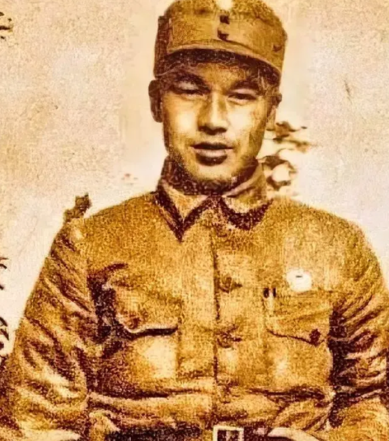 

老革命了，参加过长征，失踪是在1938年2月抗日战争如火如荼的时候，根本还没