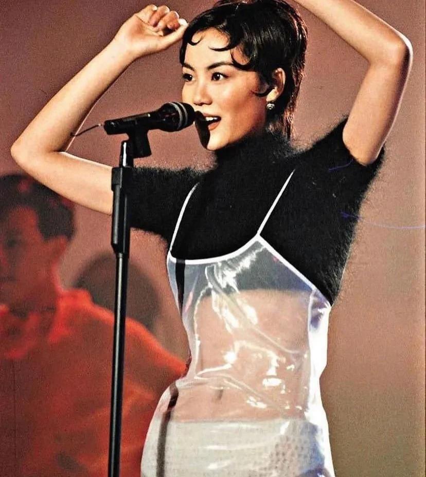 李亚鹏和王菲为什么走不到最后？真相很现实
一个想要踏踏实实过日子，一个追求精神自