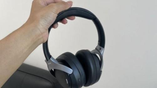 2025 年双 12买什么？十大数码好物清单，年末最后一波抄底价！