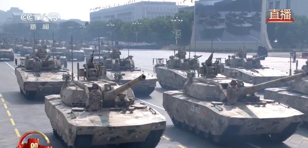 胜利日阅兵高精尖武器装备“井喷式”集中亮相，让人目不暇接。国外媒体更是看傻了：啥