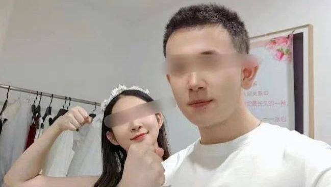 悲剧连锁反应：男子疑因妻子出轨医生自缢 其父患肝癌离世 姐姐含泪承诺继续追责