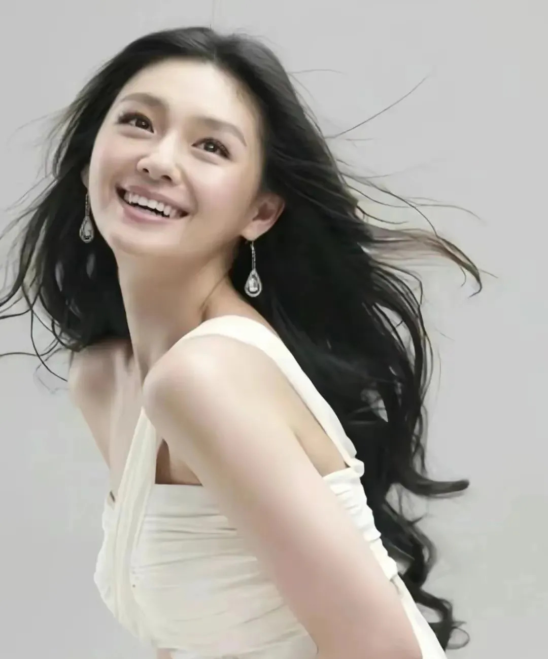 大S最后三年很幸福











天呐！大S妈妈竟然说大S最后三年最幸福